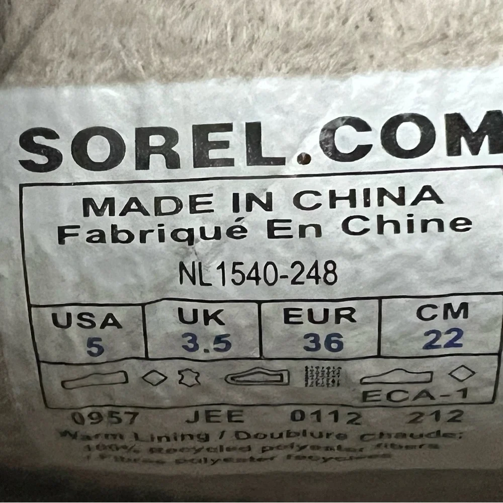 Sorel Joan of Arctic‎ Winter Lace Up Boots 5